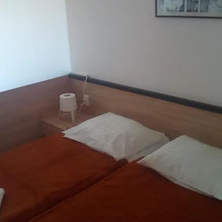 Hostin Garoful Duga Uvala *