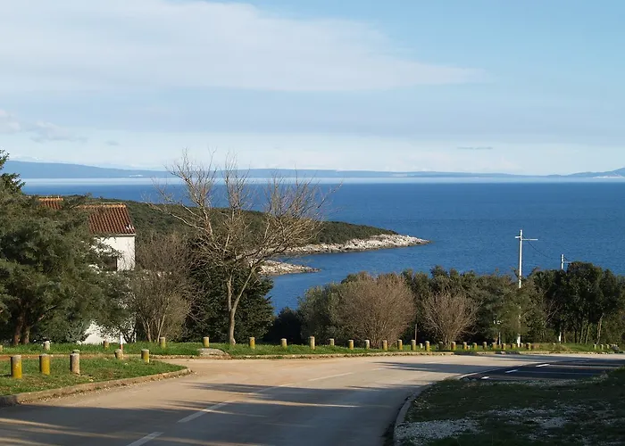 Hostin Garoful Duga Uvala *