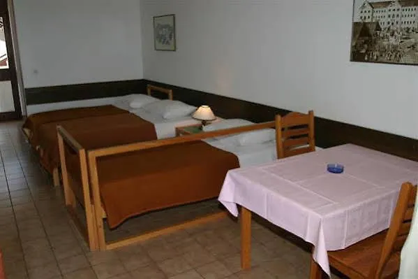 Hostin Garoful Duga Uvala *